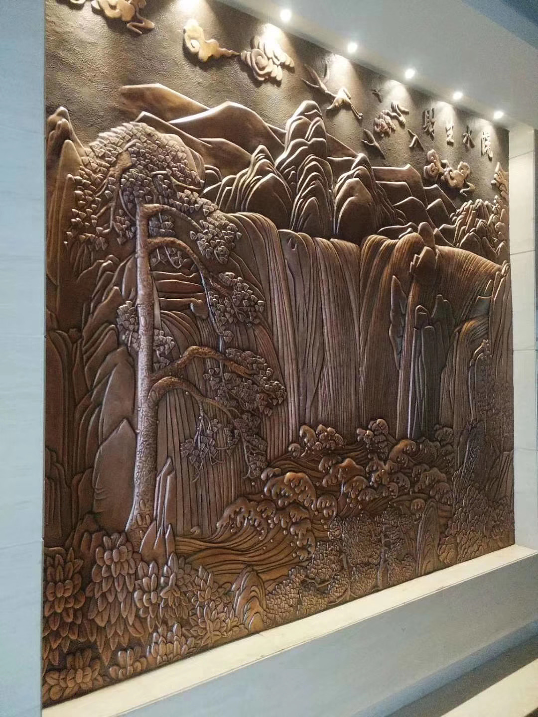 房地产入口纯铜浮雕壁画 手工锻打铜雕景墙工艺展示