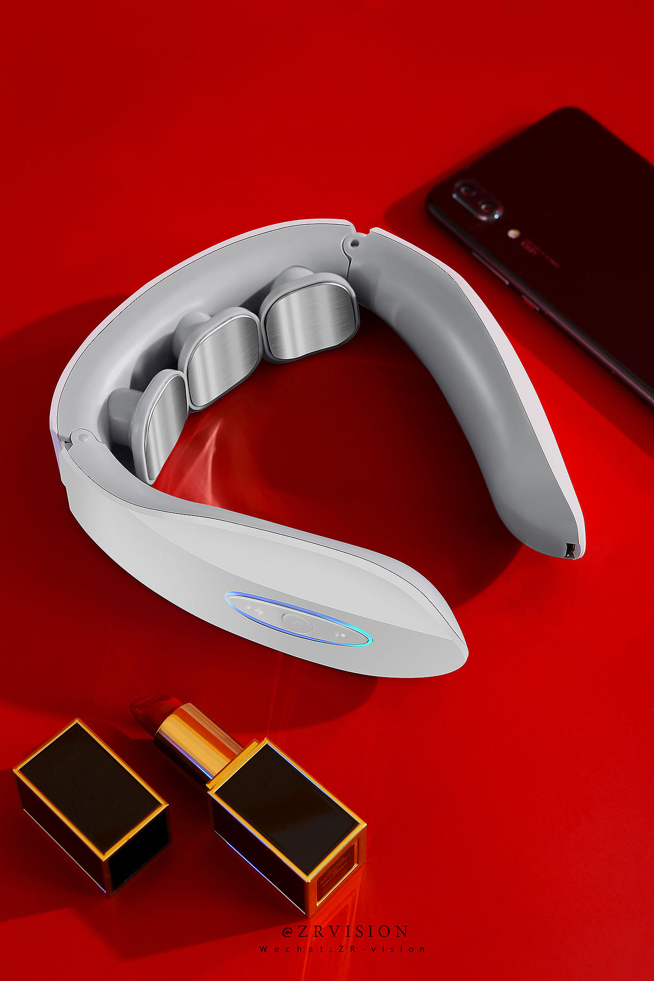 颈部颈椎肩膀按摩仪理疗仪器材热敷神器静物创意图拍摄