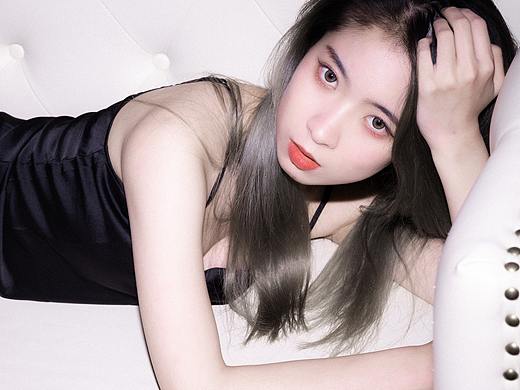 小黑裙