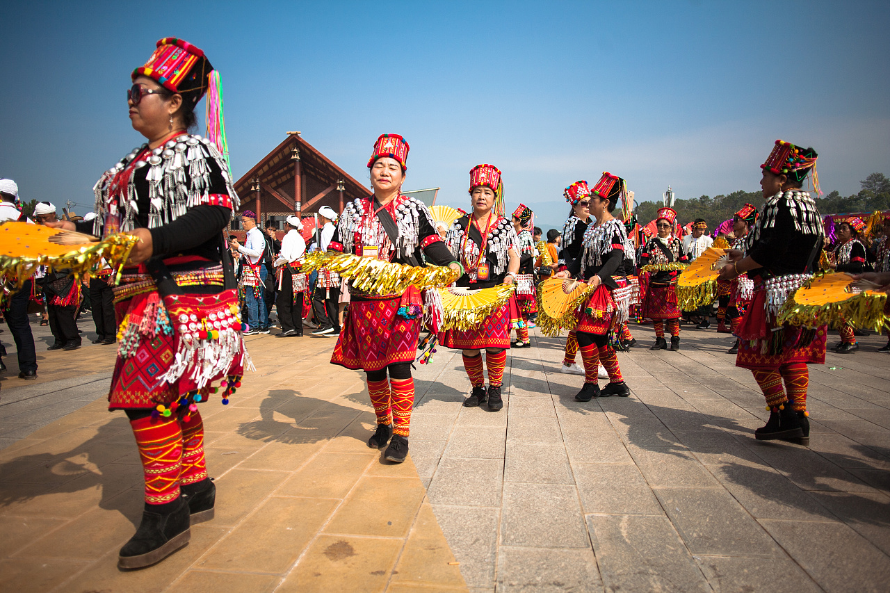 德宏景颇族目瑙纵歌节