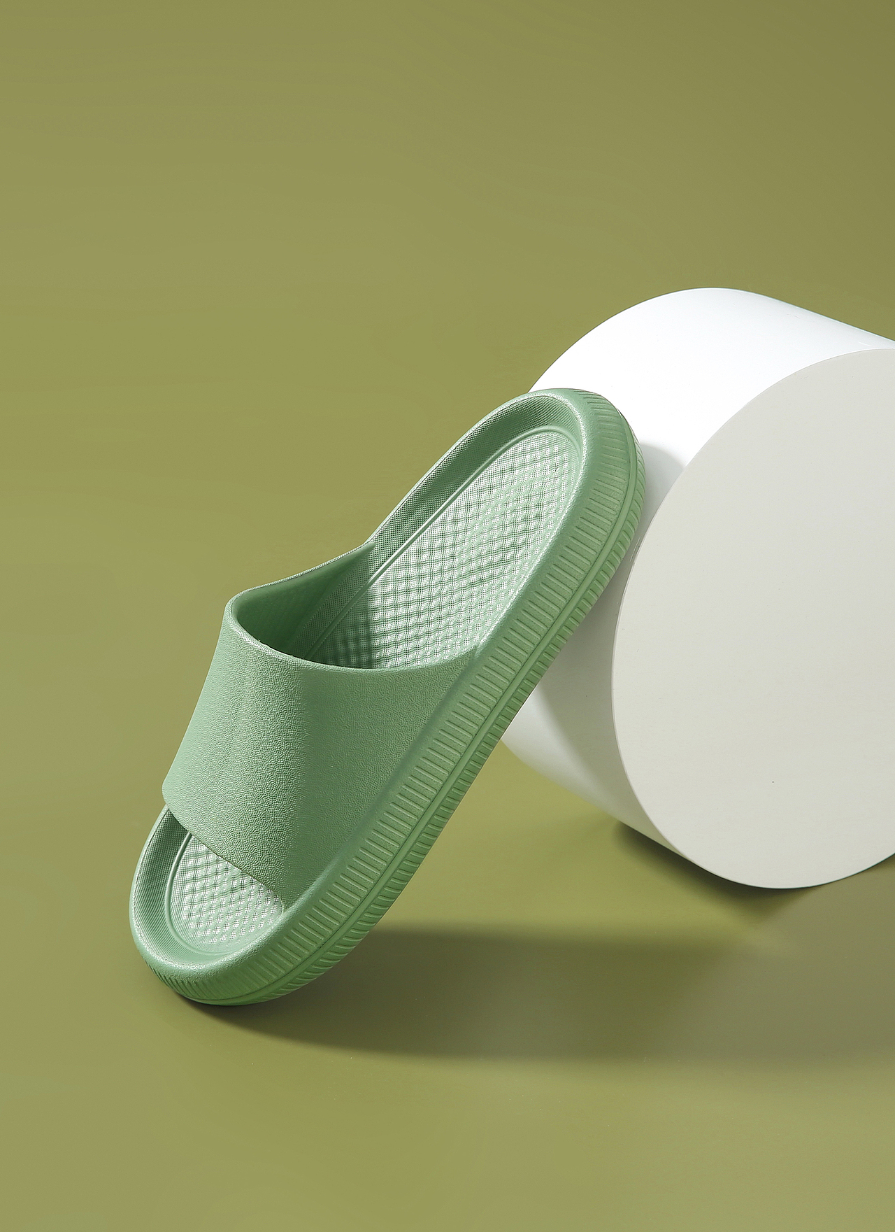 2021凉拖鞋拍摄趋势，静物摄影，家居拖鞋（图ZMjM5NDA3MjM2） - 产品摄影 - 站酷设计师慈溪晓摄影原创素材 - 站酷ZCOOL