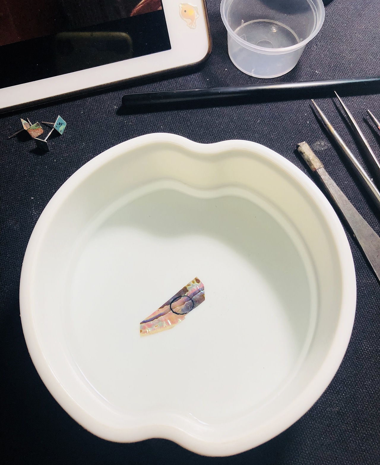 漆簪（图ZMTE4MjI1NDI4） - 首饰设计 - 站酷设计师HallooGuiz11原创素材 - 站酷ZCOOL