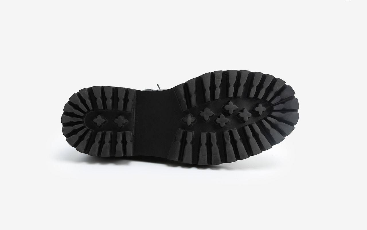 19B24-25-大幂幂厚底马丁靴