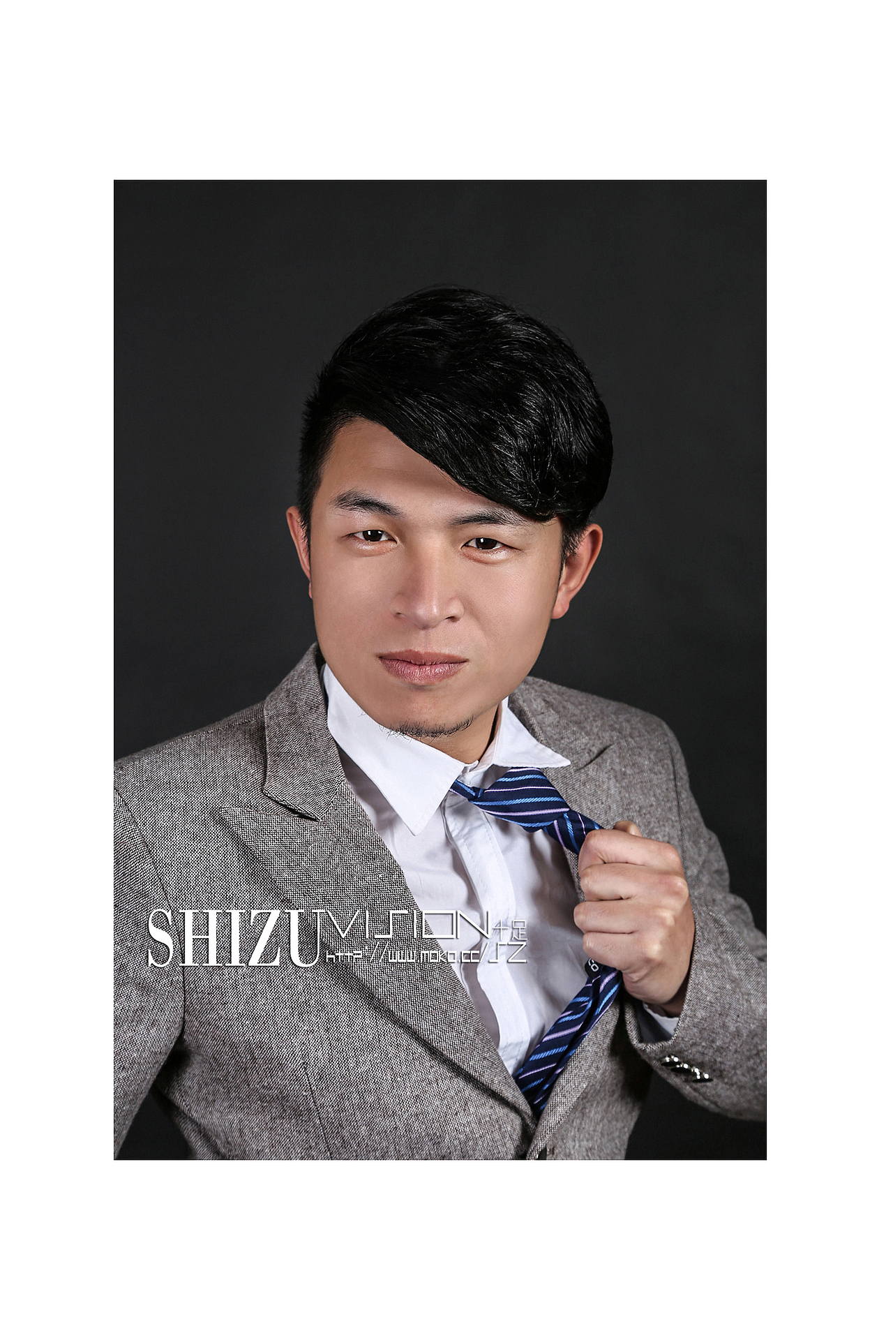 摄影师 林德梁《只此青绿》（图ZMzE4NDYxMTU2） - 人像摄影 - 站酷设计师十足美学原创素材 - 站酷ZCOOL