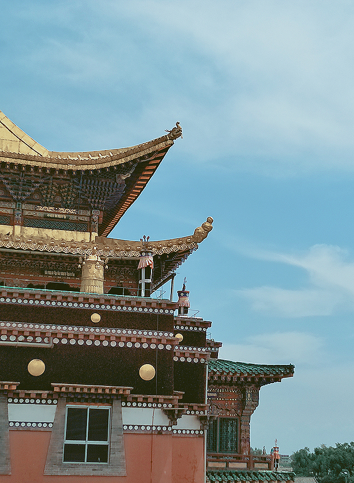塔尔寺（图ZODU4NDIzNjQ=） - 人文/纪实摄影 - 站酷设计师Evolly悄悄原创素材 - 站酷ZCOOL