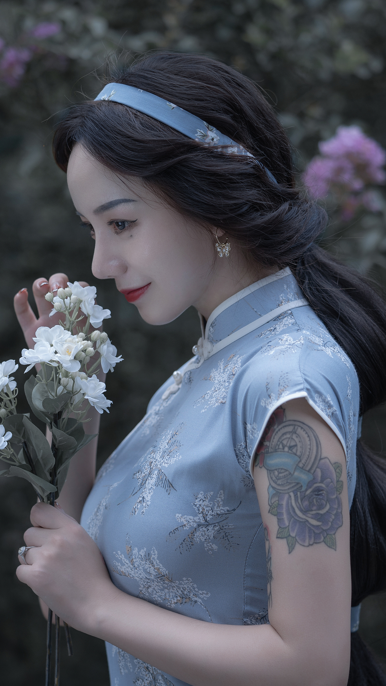 穿旗袍的茉莉公主