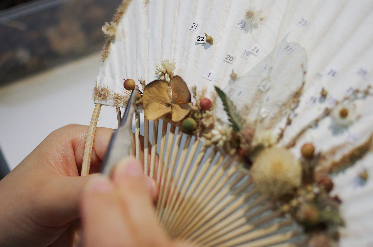 「凉扇」押花扇子