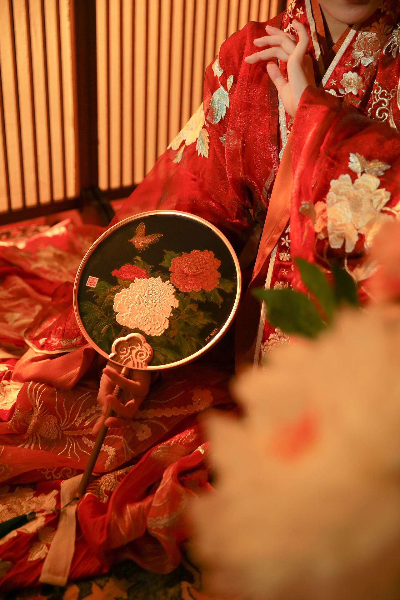 昨夜雨疏风骤,浓睡不消残酒