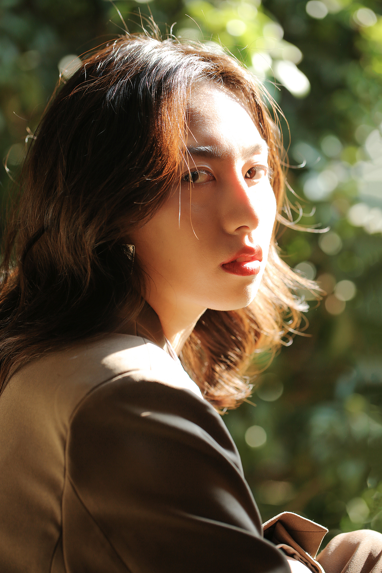 「 曝光 」（图ZMjM0NzQwNTgw） - 人像摄影 - 站酷设计师韋韋韋維斯原创素材 - 站酷ZCOOL