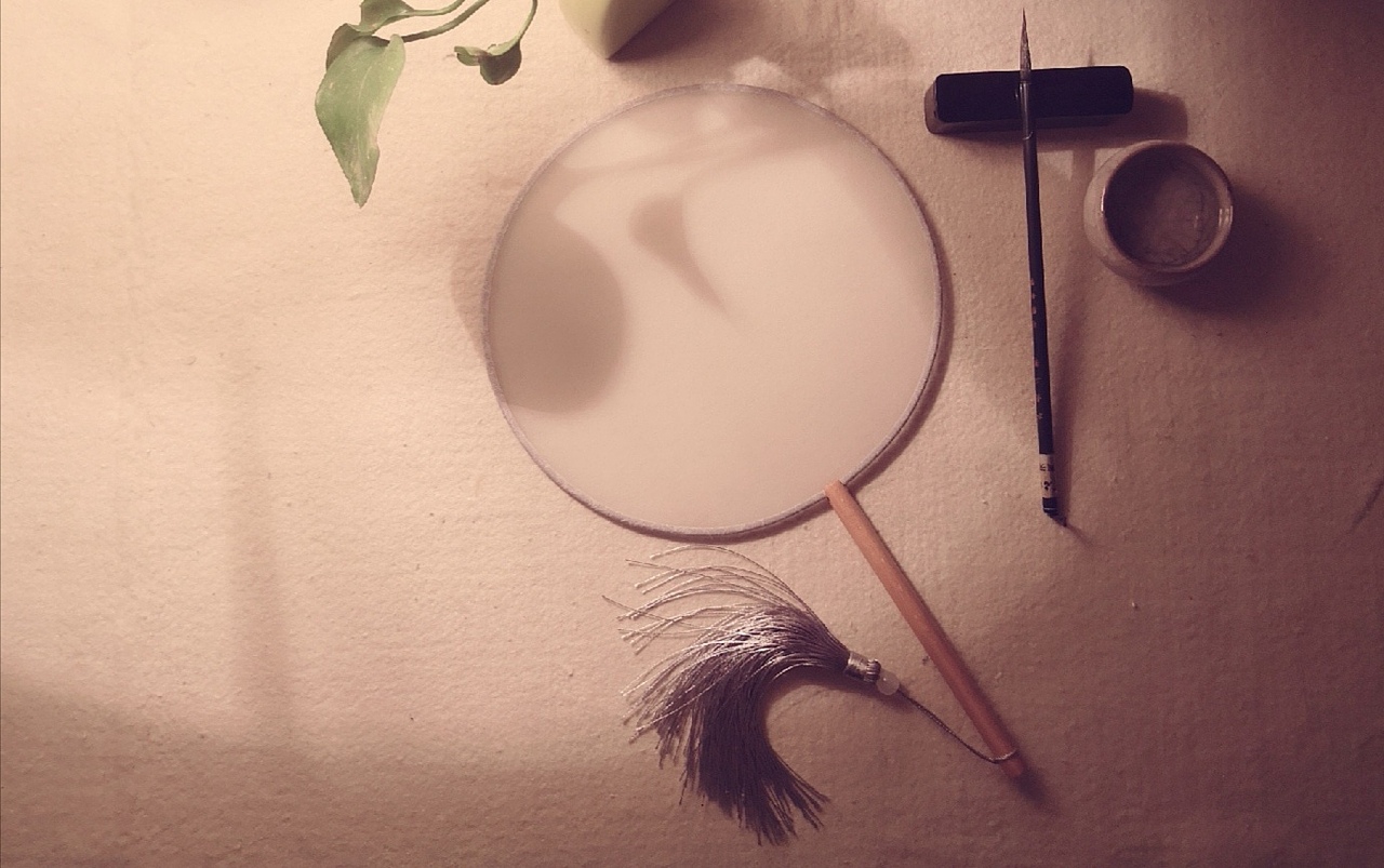 工笔花鸟小品 团扇