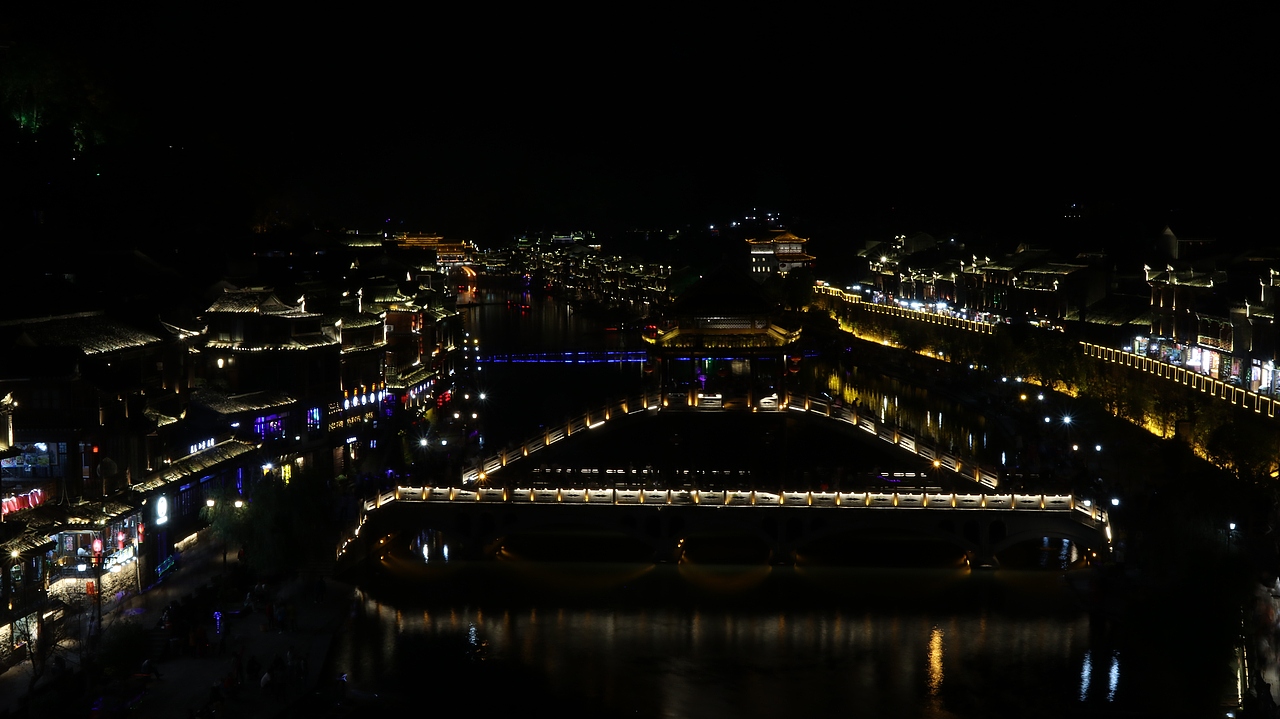 凤凰古城（图ZMTMzMjE0MDY0） - 风光摄影 - 站酷设计师梦醒时分sr原创素材 - 站酷ZCOOL