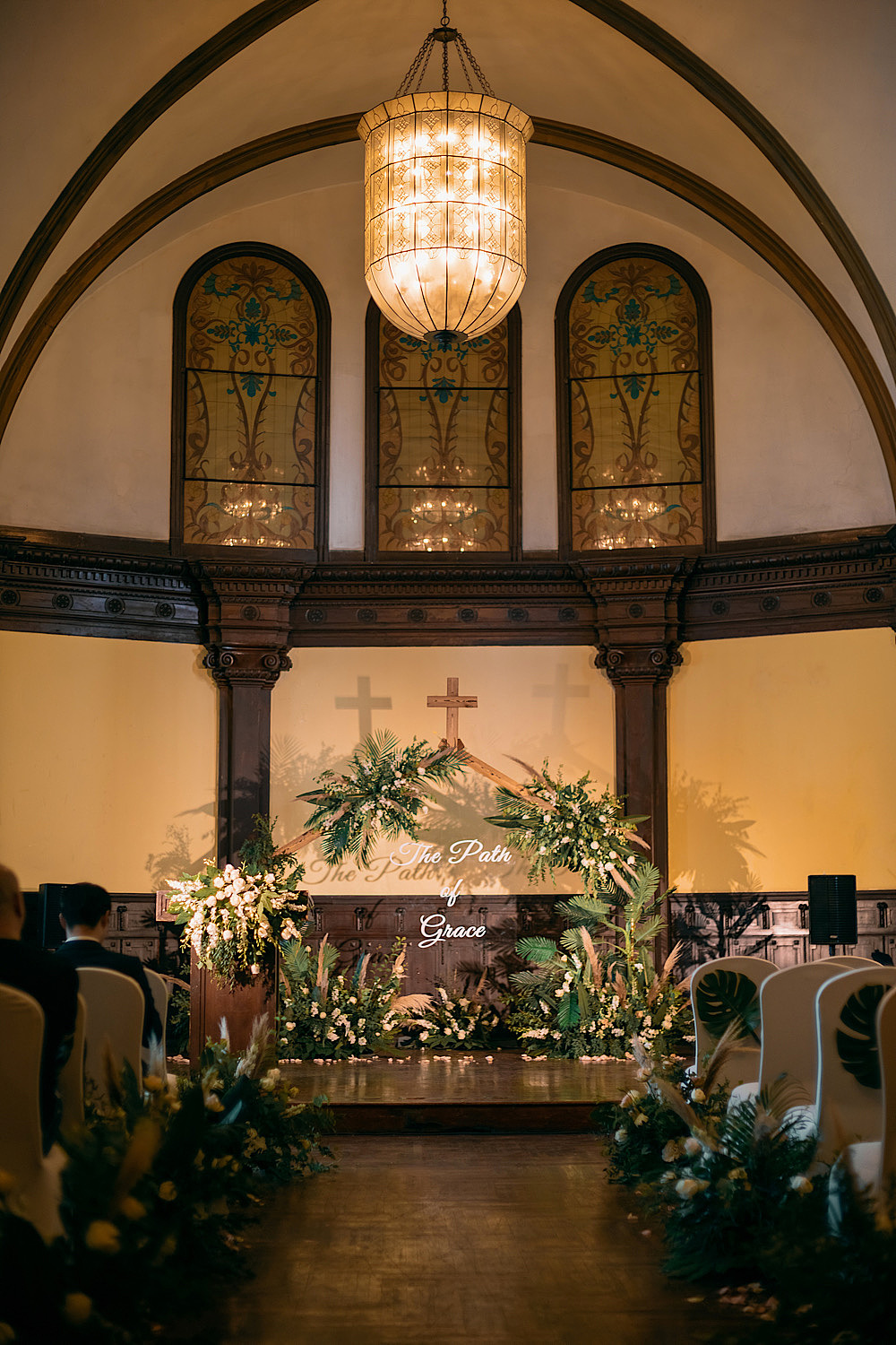 恩典之路（在一座曾经是教堂的建筑拍婚礼）（图ZMjYyMzY3MTg0） - 婚礼摄影 - 站酷设计师摄影师拍拍原创素材 - 站酷ZCOOL