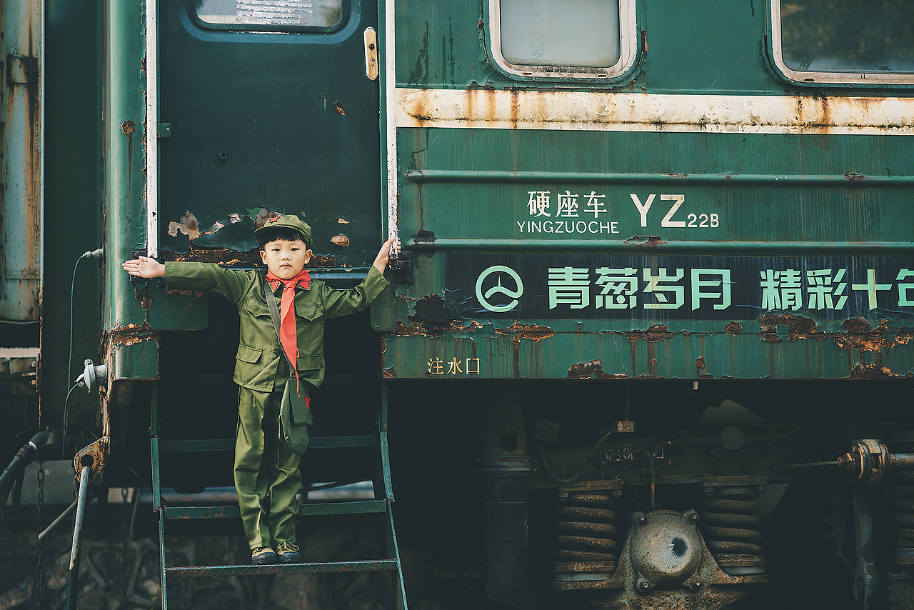小朋友的军人梦（图ZMjE4OTgwMjAw） - 人像摄影 - 站酷设计师emma_fancy原创素材 - 站酷ZCOOL