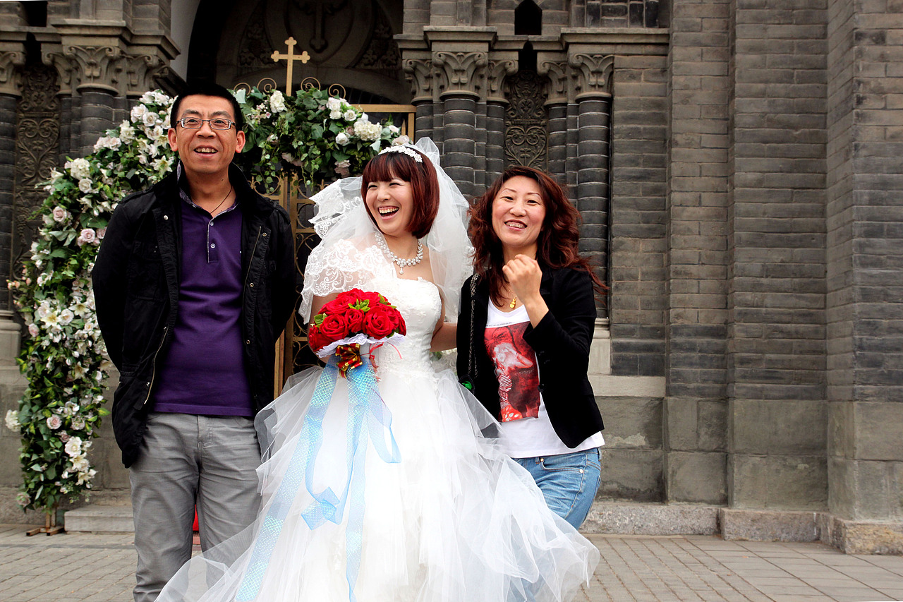 2012一个教堂婚礼（图ZMjY0NjEyNTA0） - 婚礼摄影 - 站酷设计师沈阳大聪原创素材 - 站酷ZCOOL