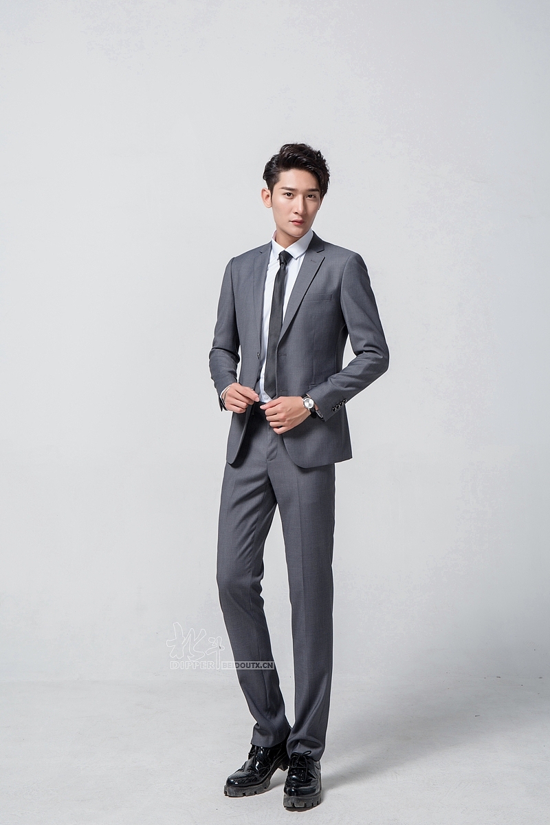 模特亦晨西装拍摄正装拍摄男装拍摄衬衣拍摄领带