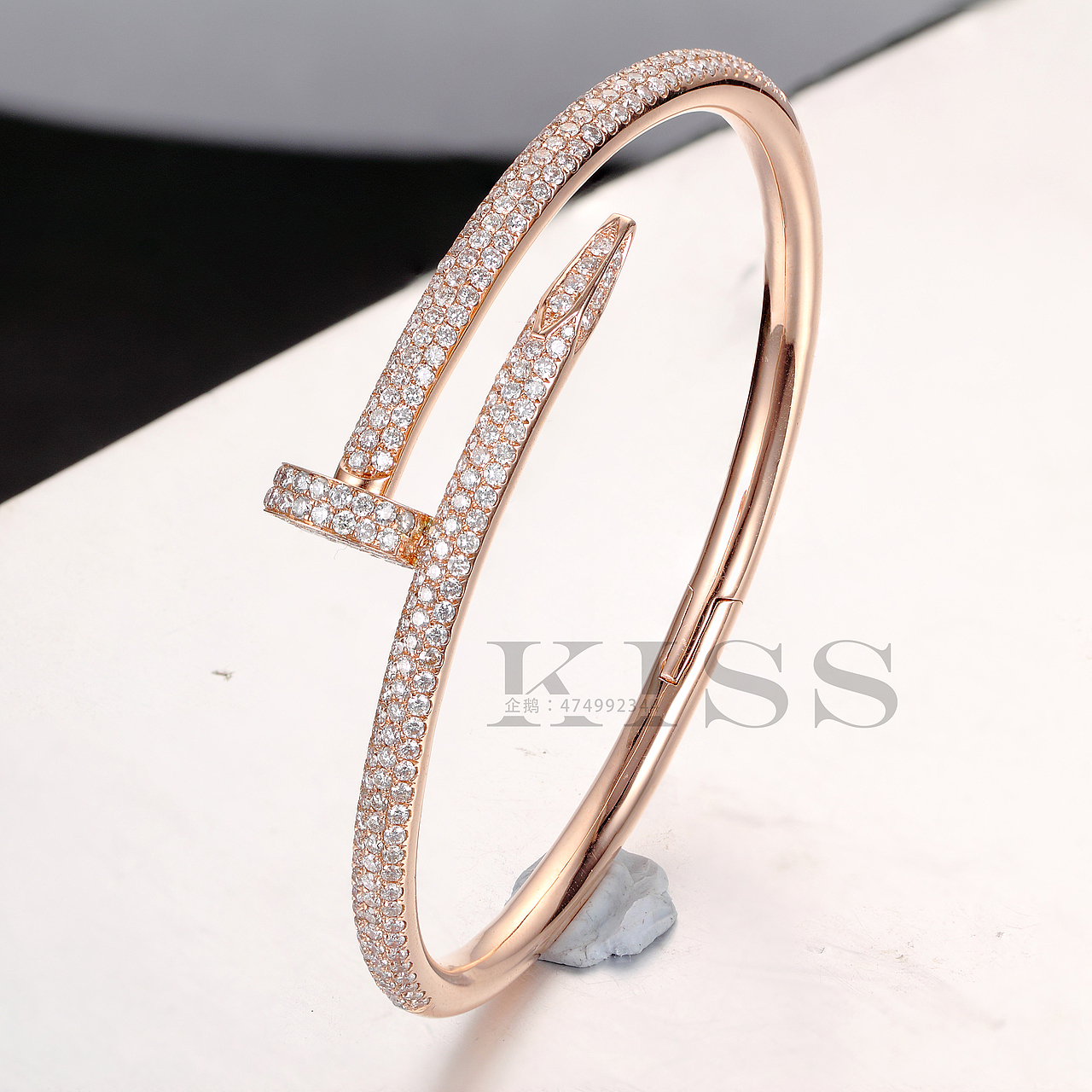 手镯拍摄原图（图ZODczMjUxOTI=） - 产品摄影 - 站酷设计师KISS烧鸡翼原创素材 - 站酷ZCOOL