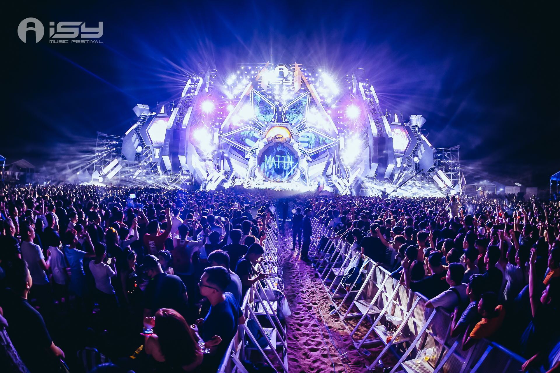 2018isy三亚国际音乐节 舞美设计方案--花神号步行机甲_的庐-站酷