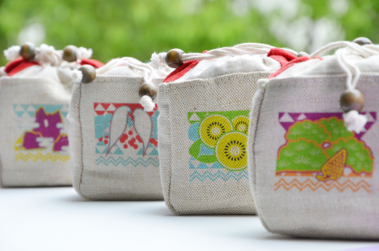 张家界文化衫包装设计