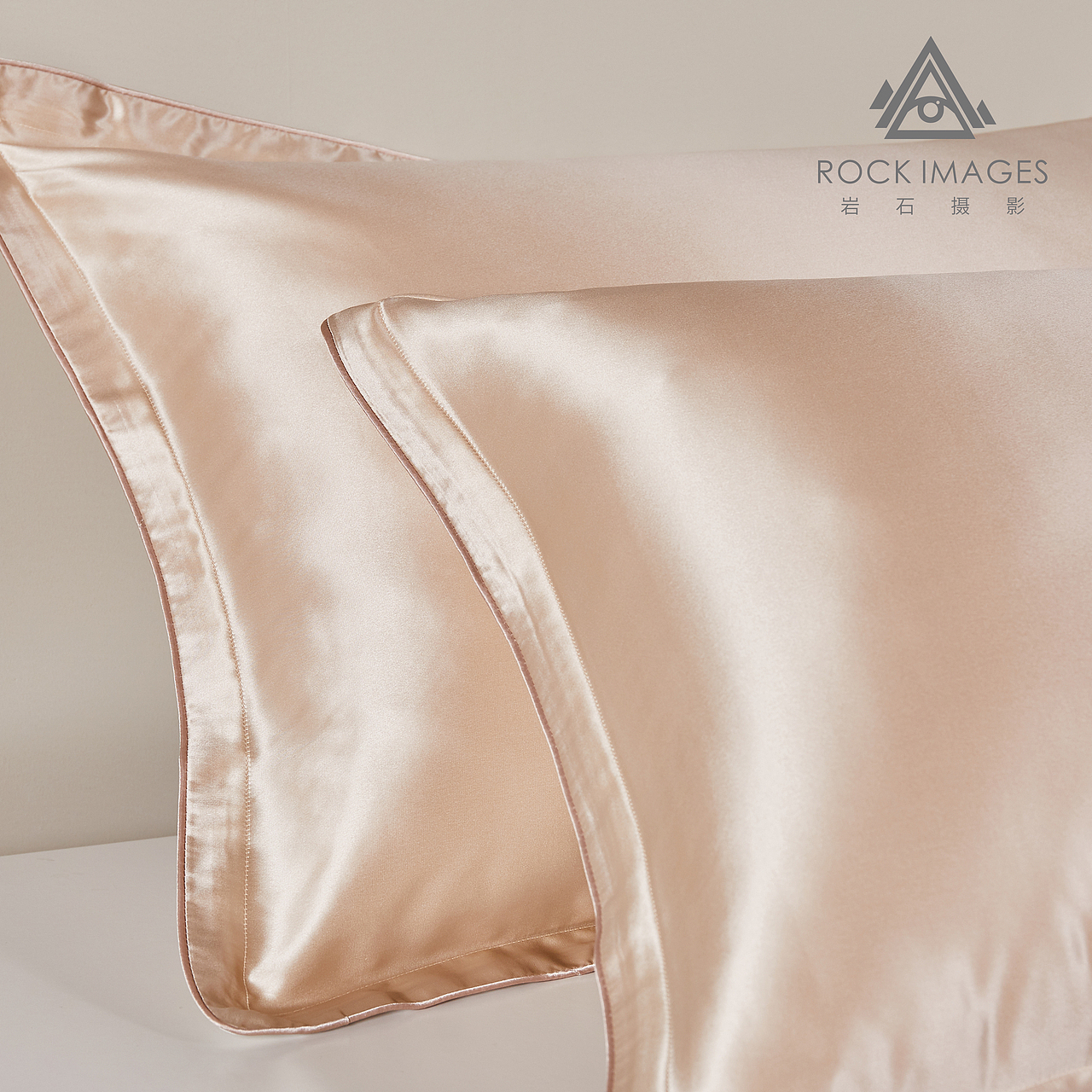 枕套 真丝枕套详情页（图ZMTcwOTk5OTQ4） - 产品摄影 - 站酷设计师岩石摄影_俊杰原创素材 - 站酷ZCOOL