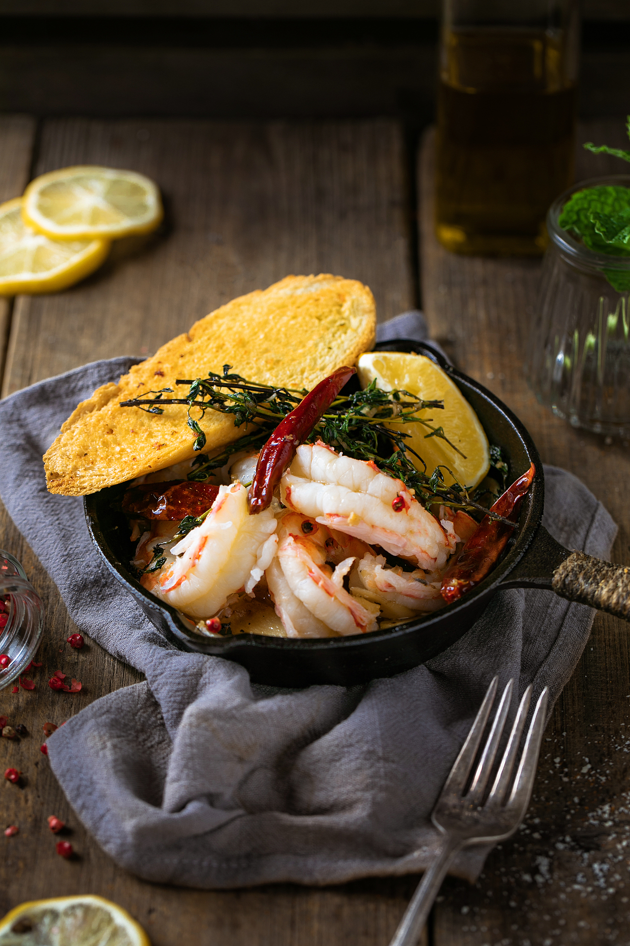 另一种口味的烤大虾~~用了很名贵的一种国外香料~~