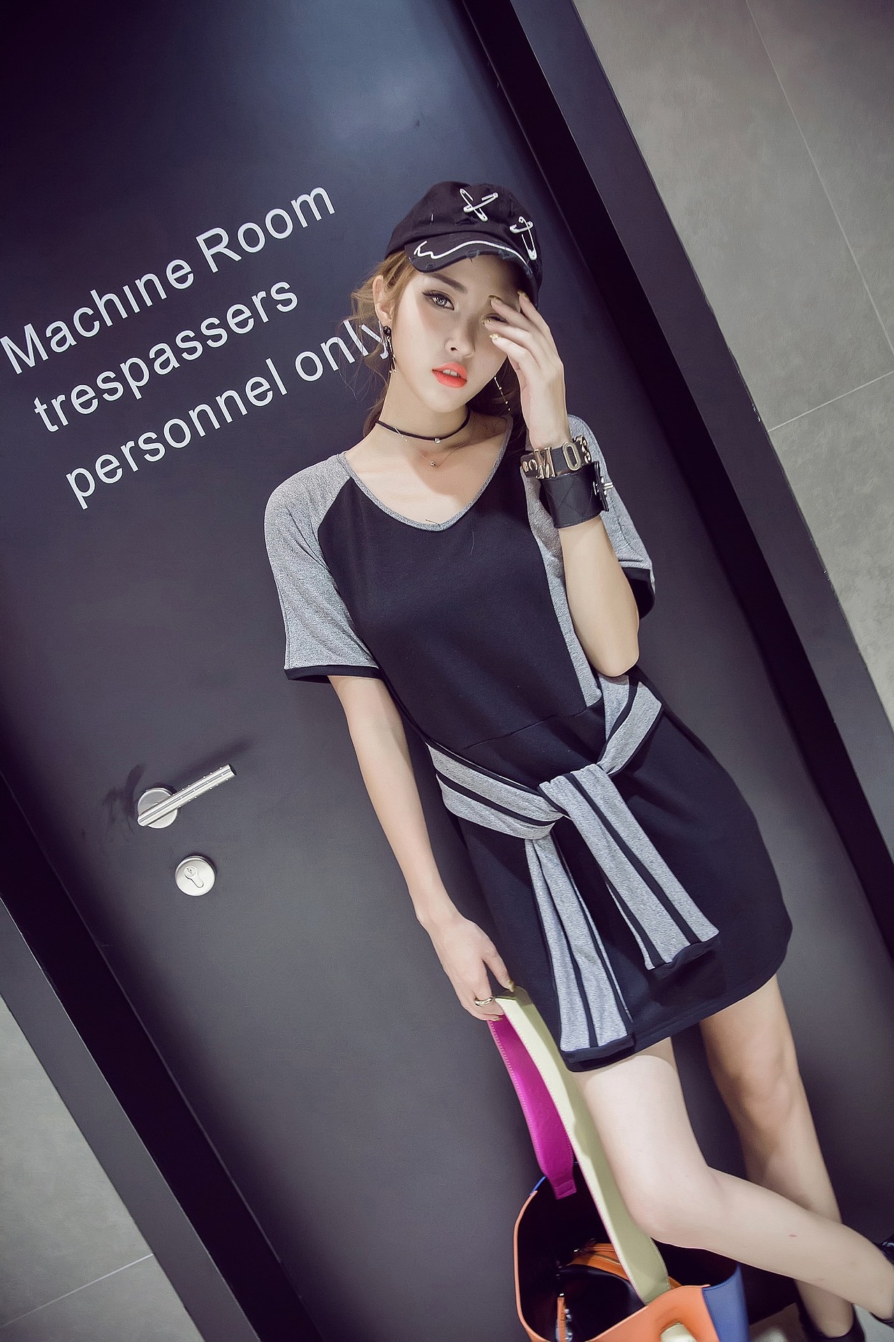 电商网店女装模特拍照拍图女装街拍 网红女装爆款拍摄