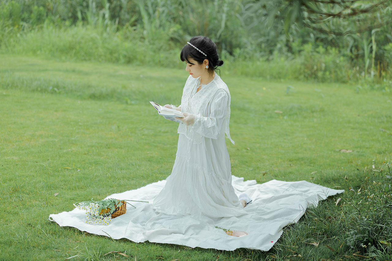 #小妇人#（图ZMjEyMTQ2NjA0） - 人像摄影 - 站酷设计师zumpapapa原创素材 - 站酷ZCOOL