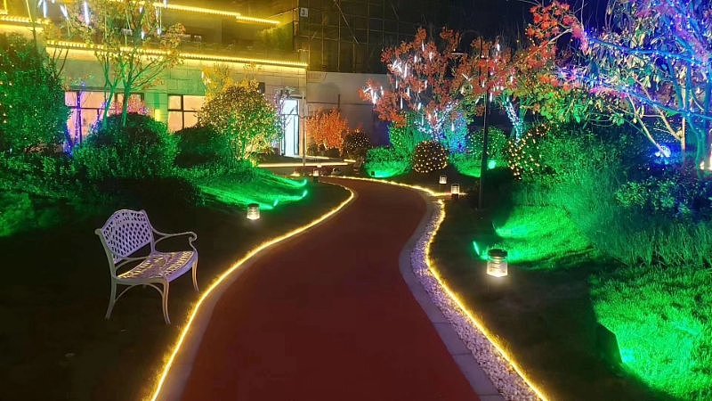 上海幕明灯光亮化,商超广场墙面灯光装饰美化