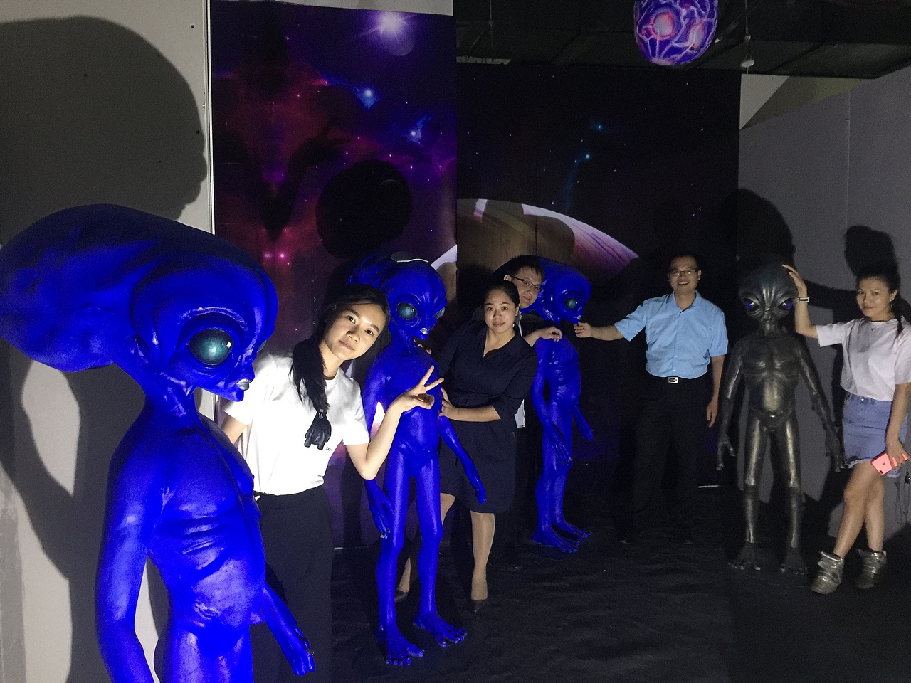 外星人互动体验展.造梦视界ART 网红展