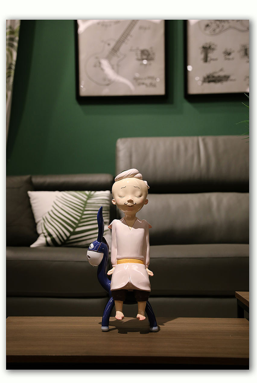 蓝色蜗牛艺术家王中兴作品【智慧阿凡提】