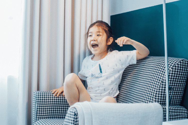 yes, joy! 品牌成熟后，顽皮才是自信的表达（图ZMjE4MjM1OTUy） - 品牌 - 站酷设计师青岛米恩品牌策划原创素材 - 站酷ZCOOL