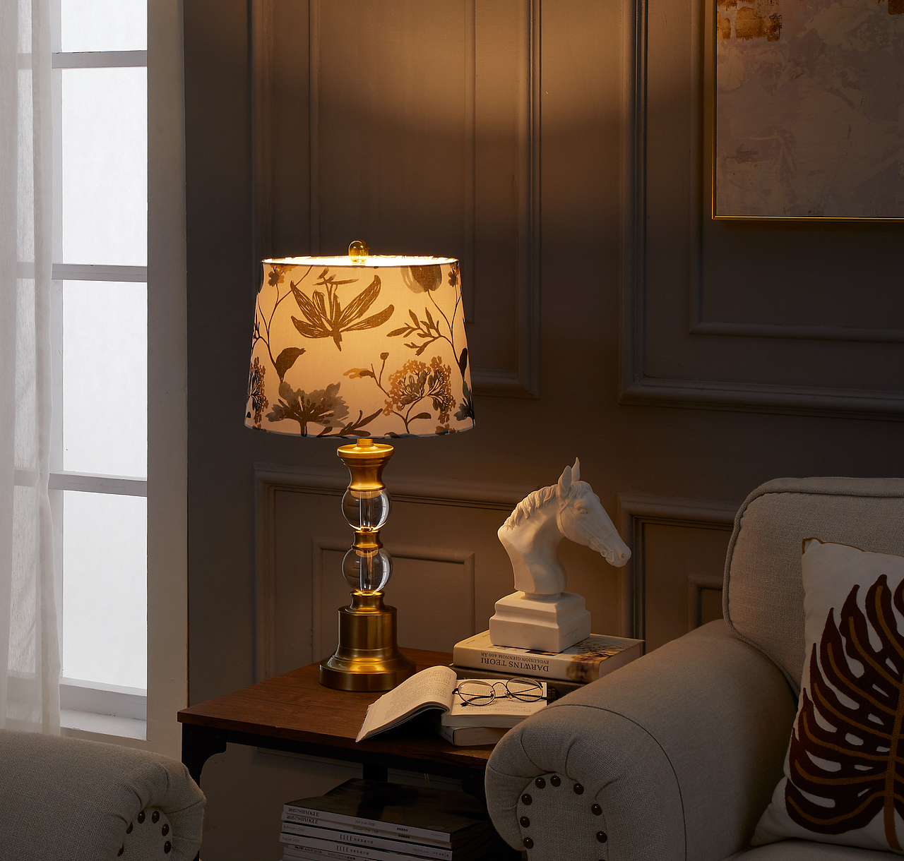 水晶台灯（图ZMTg2NDc3NzQw） - 产品摄影 - 站酷设计师chengzi00原创素材 - 站酷ZCOOL