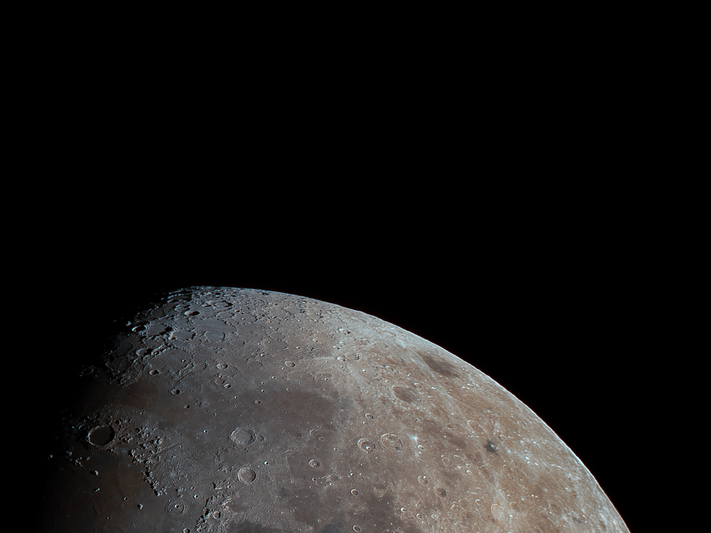 用望远镜拍月亮（2021）_摄影师何小康-站酷ZCOOL