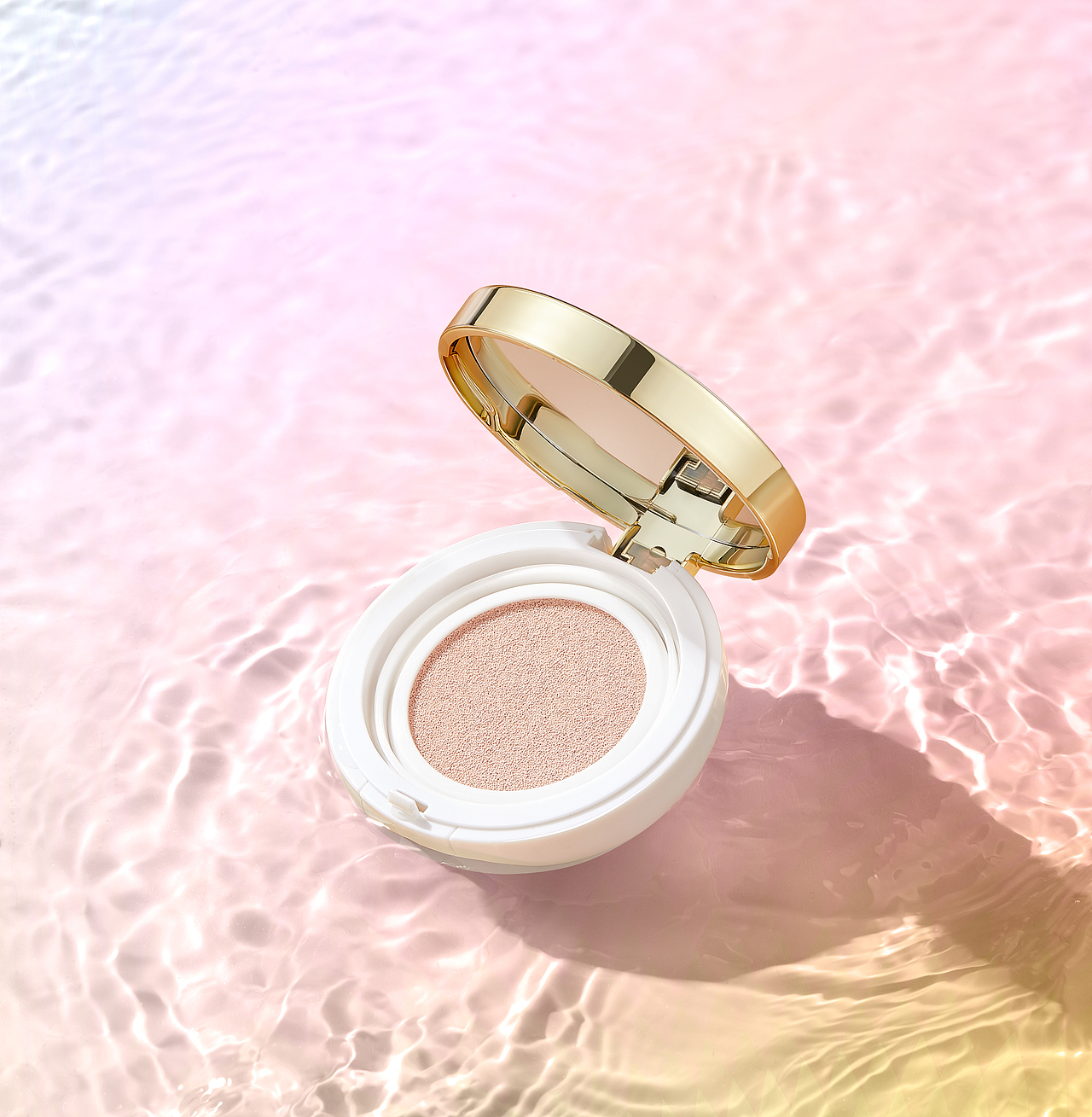 LUCENBASE光采无暇气垫BB霜（图ZMjgzODIwODcy） - 人像摄影 - 站酷设计师整多几笼大包原创素材 - 站酷ZCOOL