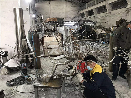 别墅当代中式不锈钢造型树小品雕塑 永不落叶枯萎