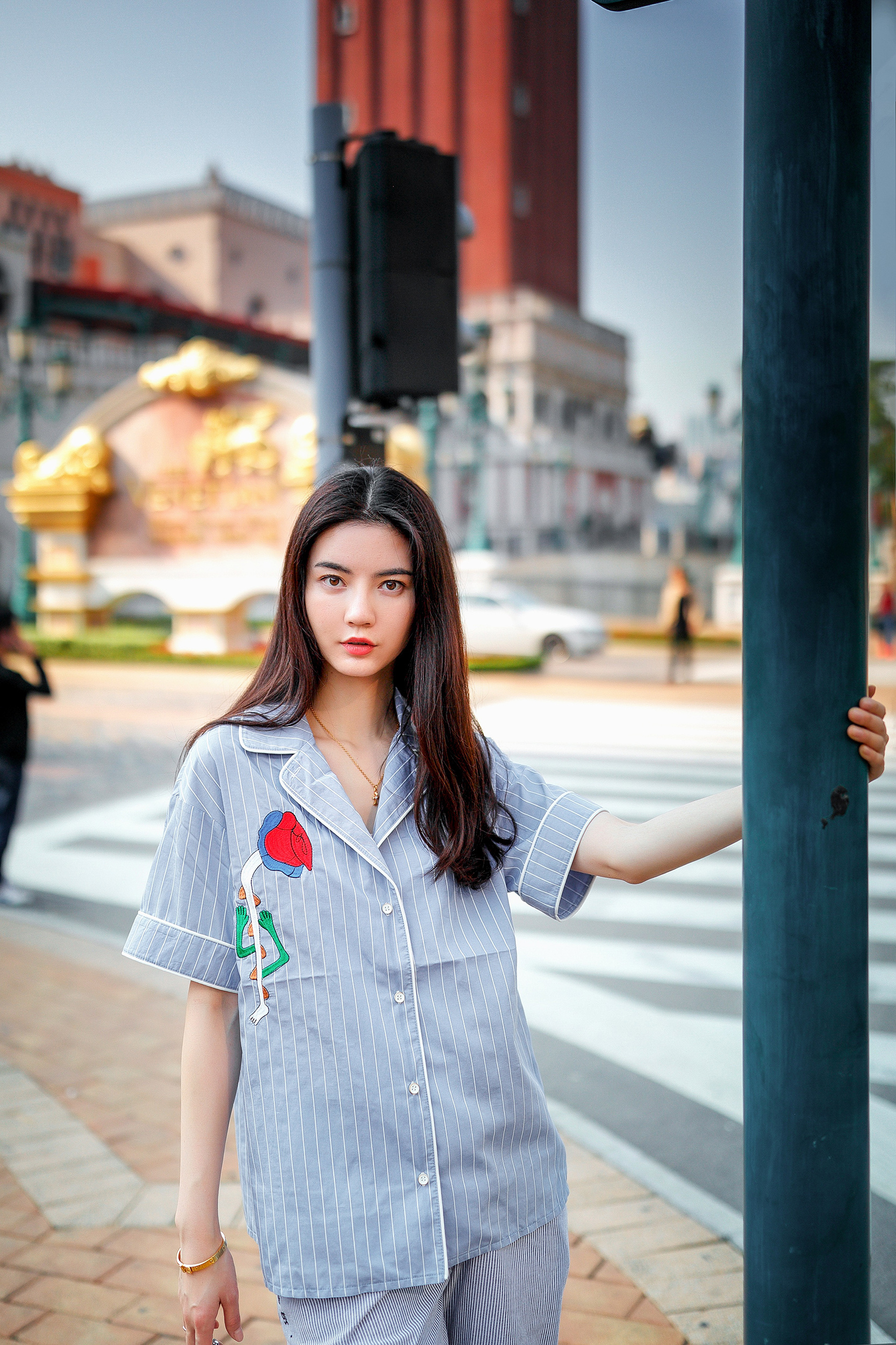 原创设计师品牌atop lady系列夏季新品发布>羽越时装(上海)有限公司