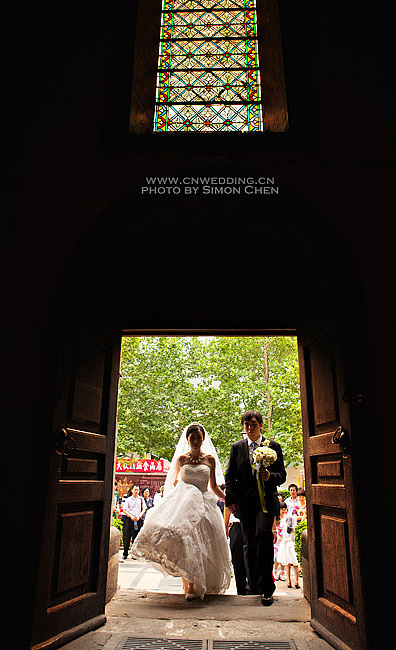 《婚礼感人至深一瞬间-I》新闻纪实婚礼摄影陈昕Simon Chen(婚礼纪实跟拍)（图ZMzY0NTgwNA==） - 人像摄影 - 站酷设计师婚礼摄影师陈昕原创素材 - 站酷ZCOOL