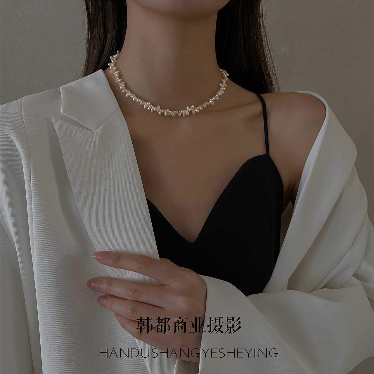 珍珠项链无头风（图ZMjU4ODI3OTEy） - 人像摄影 - 站酷设计师麦图商业摄影原创素材 - 站酷ZCOOL