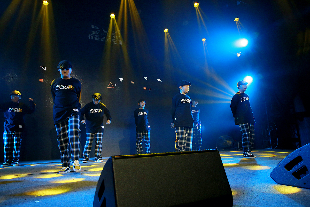 南京KidsFamily少儿街舞｜九周年少儿家族街舞超级公演（图ZMjA1MDU2MTg0） - 人文/纪实摄影 - 站酷设计师KidsFamily街舞原创素材 - 站酷ZCOOL