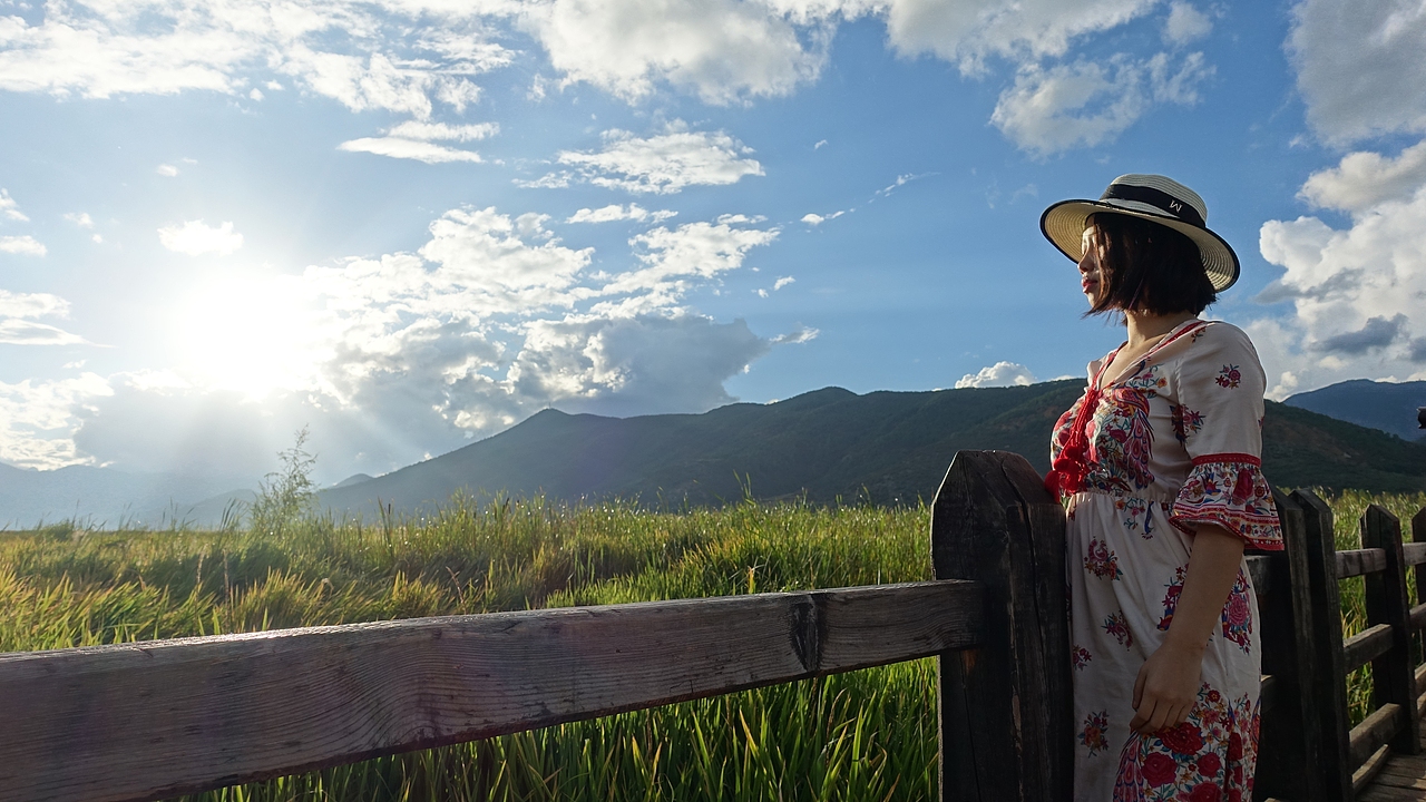 瀘沽湖之行（圖ZMTEwNzQ0NDg0） - 風光攝影 - 站酷設(shè)計師絢爛夏花原創(chuàng)素材 - 站酷ZCOOL