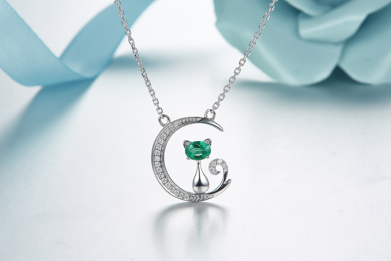 珠宝浅青色场景图商业摄影拍摄（图ZMTUxMTI3MDI4） - 产品摄影 - 站酷设计师商业摄影师陈剑波原创素材 - 站酷ZCOOL