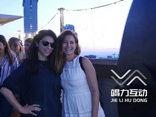 魔镜美颜拍照互动装置