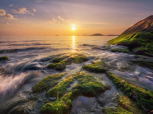 礁石（个人主页-ZNTA2Nzk0NDA=） - 风光摄影 - 站酷设计师MINI黄原创素材 - 站酷ZCOOL