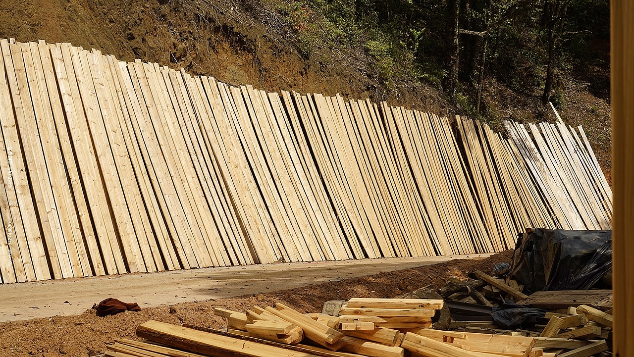 摄影日常 | 山上的小木屋