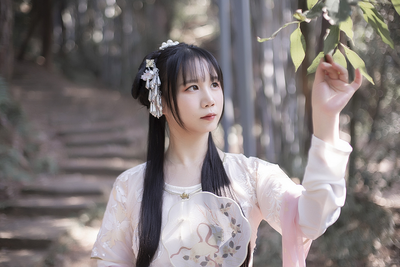 汉服,冬日暖洋洋的一天