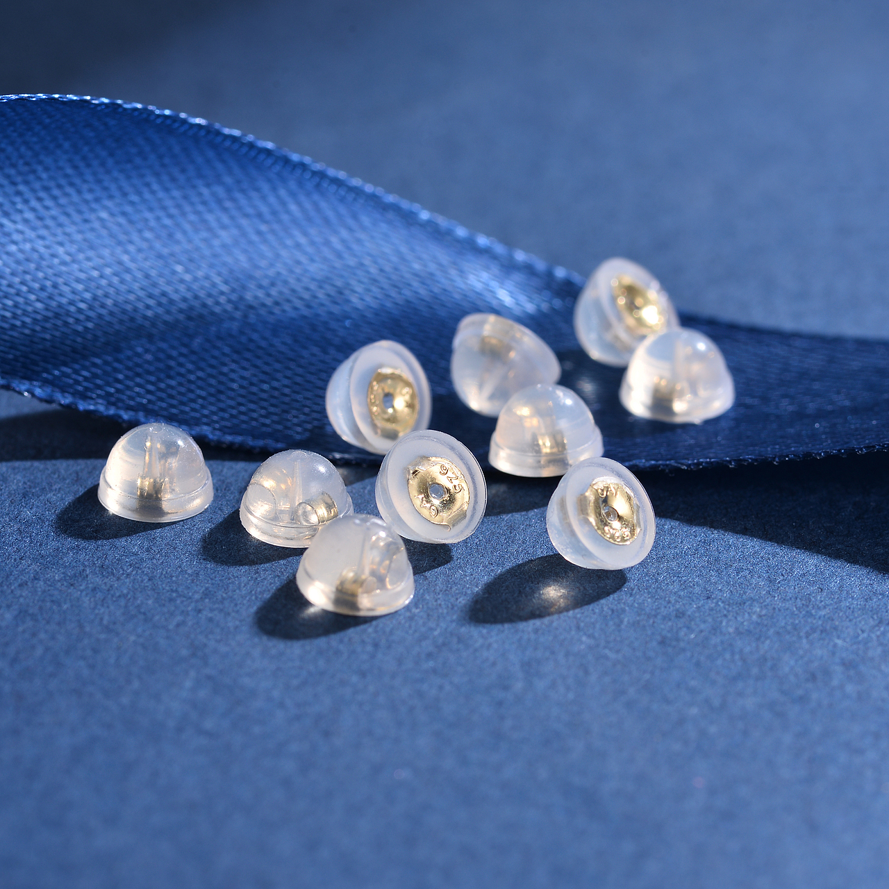 饰品（图ZMjgwOTYzNzgw） - 产品摄影 - 站酷设计师一角之地原创素材 - 站酷ZCOOL