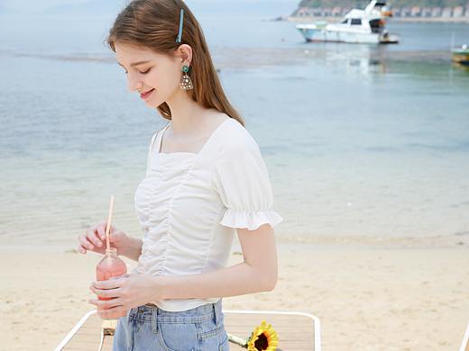 海边服装摄影，小清新服装，女装拍摄