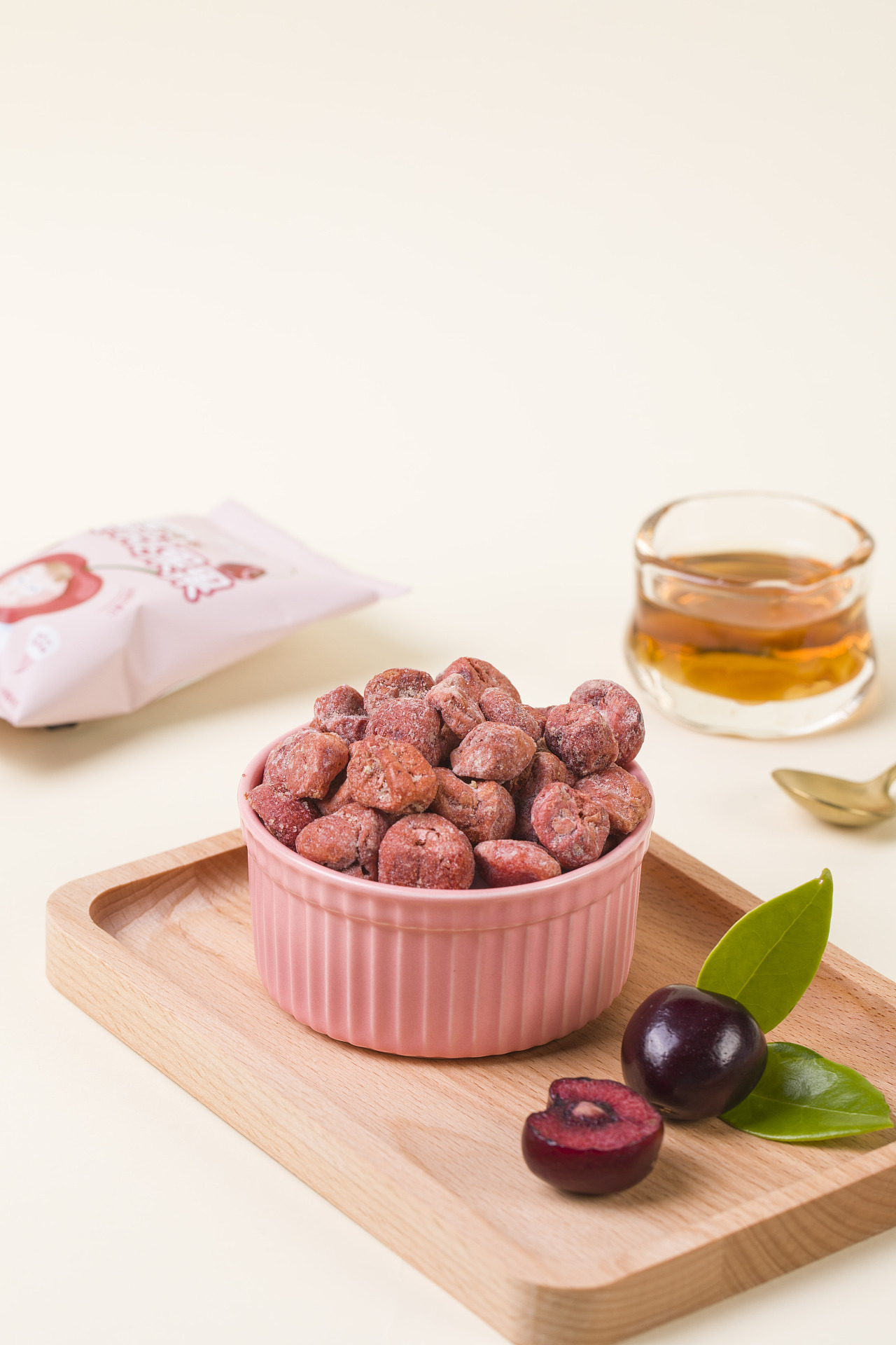 美食摄影 樱桃冻干 儿童零食|摄影|美食摄影|陈bling - 原创作品