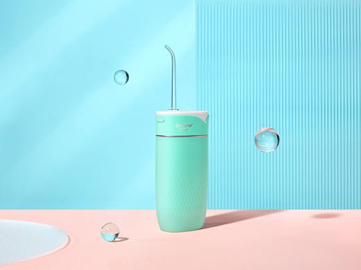  高露洁冲牙器&电动牙刷