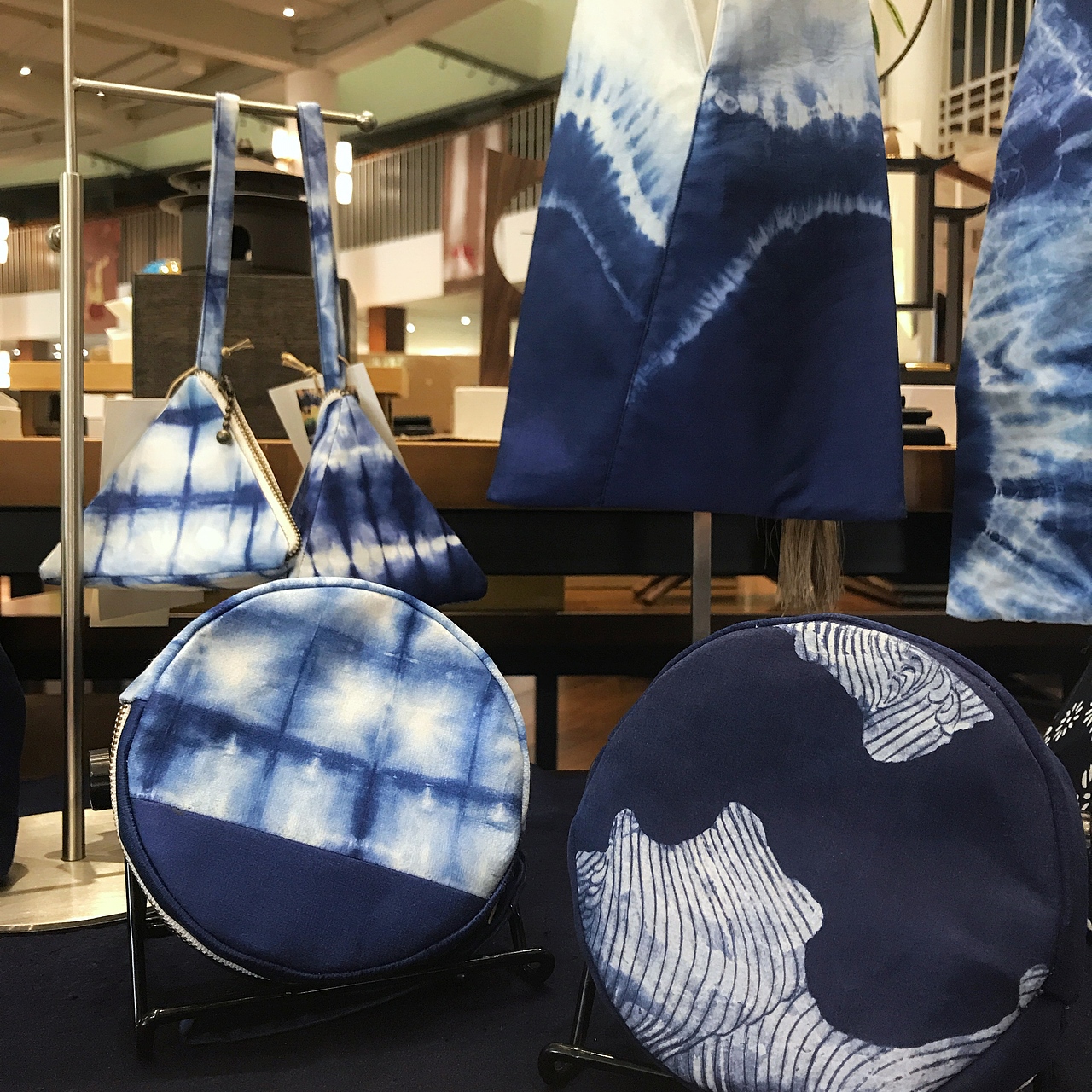 蓝染扎染手工包杭州/设计爱好者/4年前/4673浏览ringoringo酱