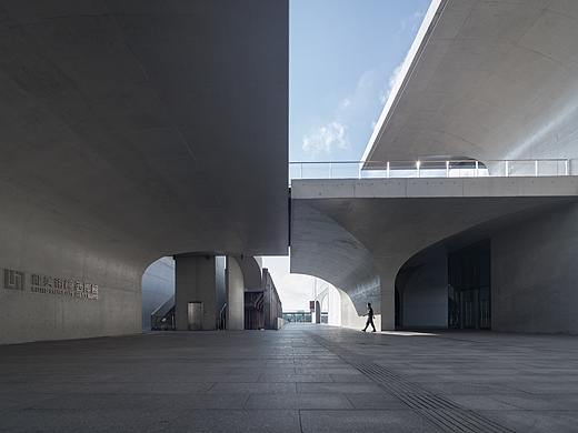 龙美术馆 LONG MUSEUM